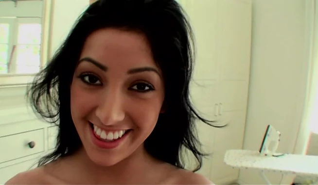 Спалил тёлку голой и не сдержал хуй в штанах