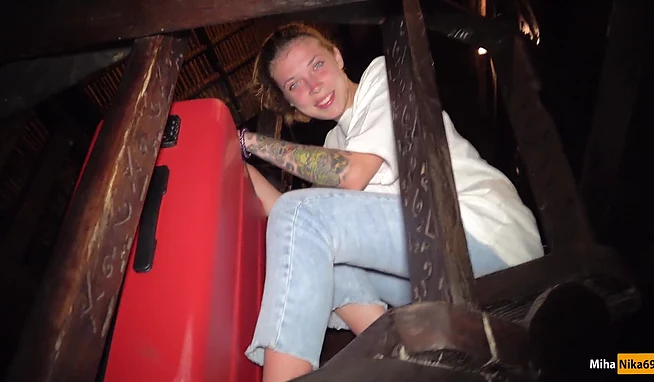 Чтобы брат спустил чемодан, нужно было разрешить ему спустить сперму